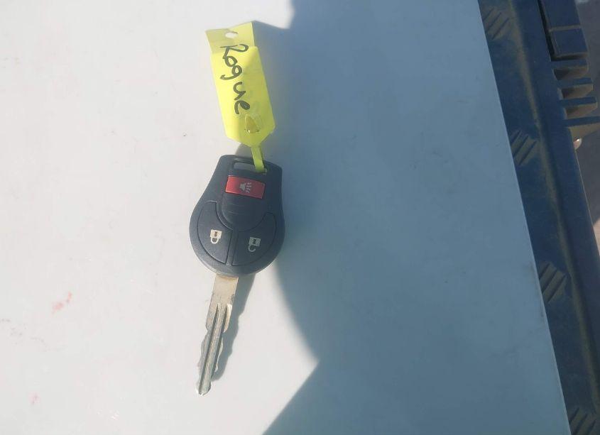 Photo 11 of 2014 Nissan Rogue SELECT S (VIN JN8AS5MT9EW612447)