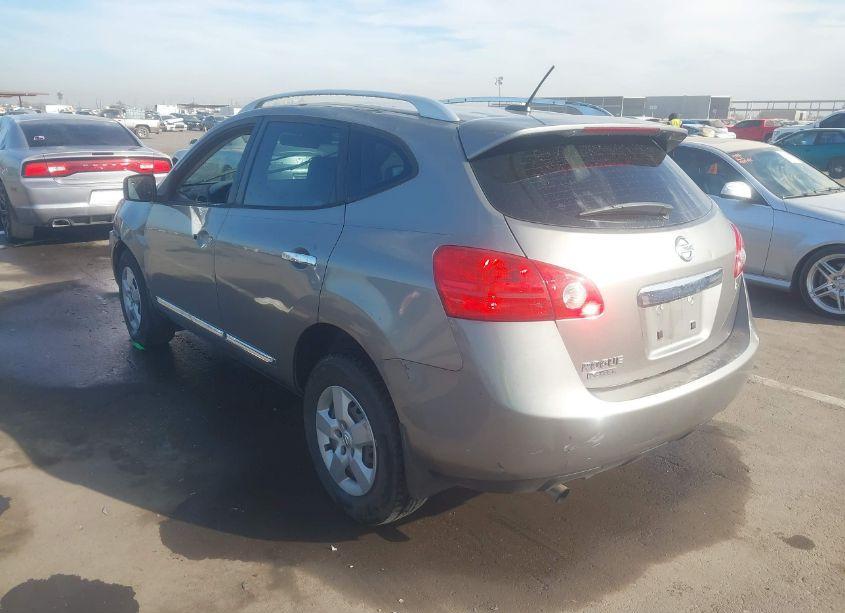 Photo 3 of 2014 Nissan Rogue SELECT S (VIN JN8AS5MT9EW612447)