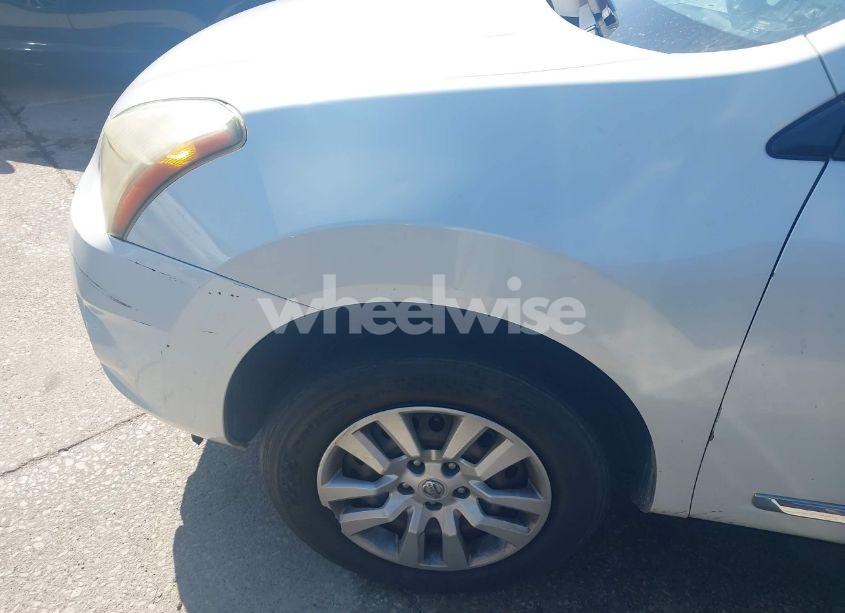 Photo 6 of 2014 Nissan Rogue SELECT S (VIN JN8AS5MT9EW621584)