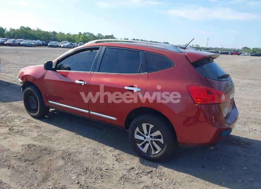 Photo 3 of 2014 Nissan Rogue SELECT S (VIN JN8AS5MT9EW624355)