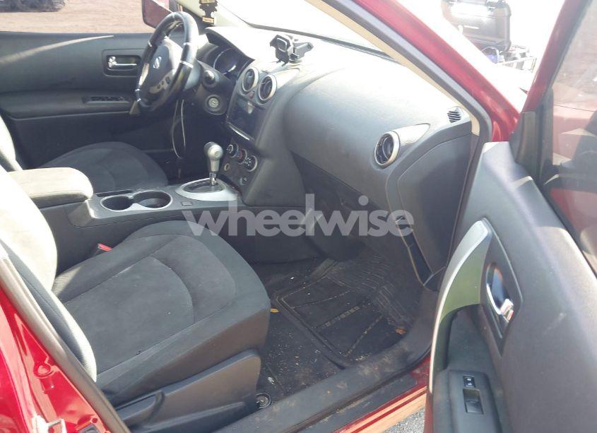 Photo 5 of 2014 Nissan Rogue SELECT S (VIN JN8AS5MT9EW624355)