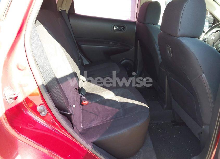 Photo 8 of 2015 Nissan Rogue SELECT S (VIN JN8AS5MT9FW161117)