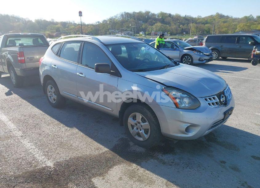 2015 Nissan Rogue SELECT S (VIN JN8AS5MT9FW653341) main photo