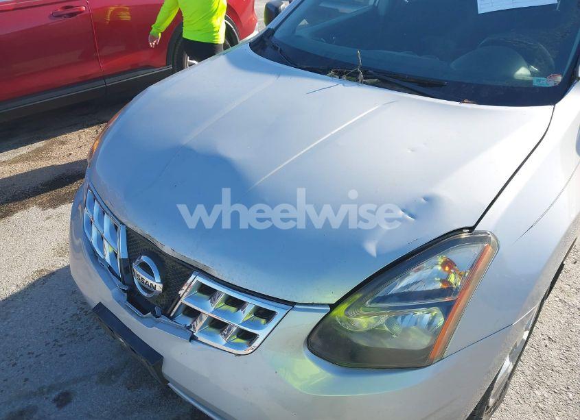 Photo 6 of 2015 Nissan Rogue SELECT S (VIN JN8AS5MT9FW653341)