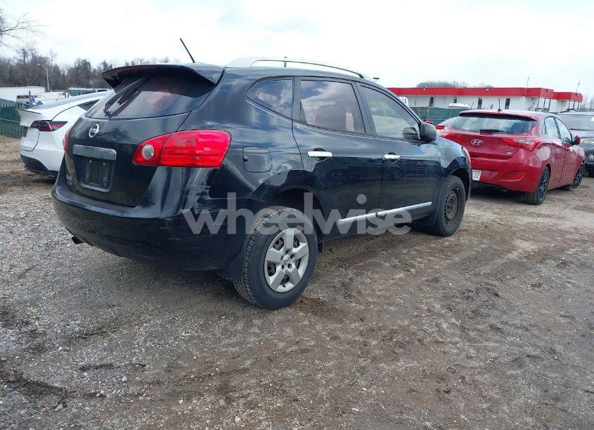 Photo 4 of 2015 Nissan Rogue SELECT S (VIN JN8AS5MT9FW657339)