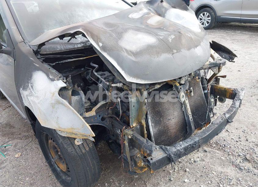 Photo 6 of 2015 Nissan Rogue SELECT S (VIN JN8AS5MT9FW659432)