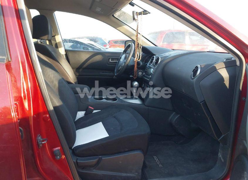 Photo 5 of 2015 Nissan Rogue SELECT S (VIN JN8AS5MT9FW674433)