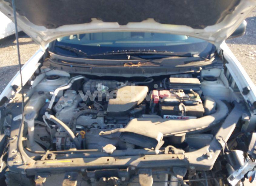 Photo 10 of 2010 Nissan Rogue S (VIN JN8AS5MTXAW018931)