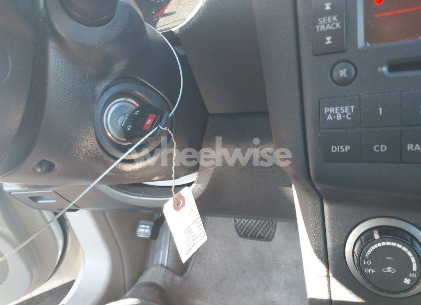 Photo 11 of 2010 Nissan Rogue S (VIN JN8AS5MTXAW018931)