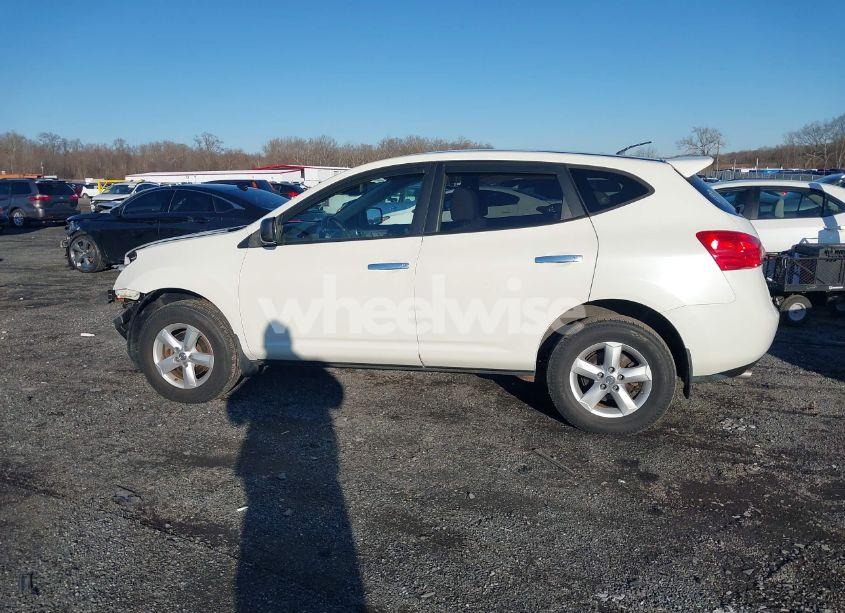 Photo 14 of 2010 Nissan Rogue S (VIN JN8AS5MTXAW018931)