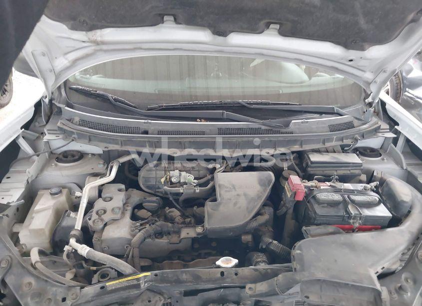 Photo 10 of 2010 Nissan Rogue S (VIN JN8AS5MTXAW024342)