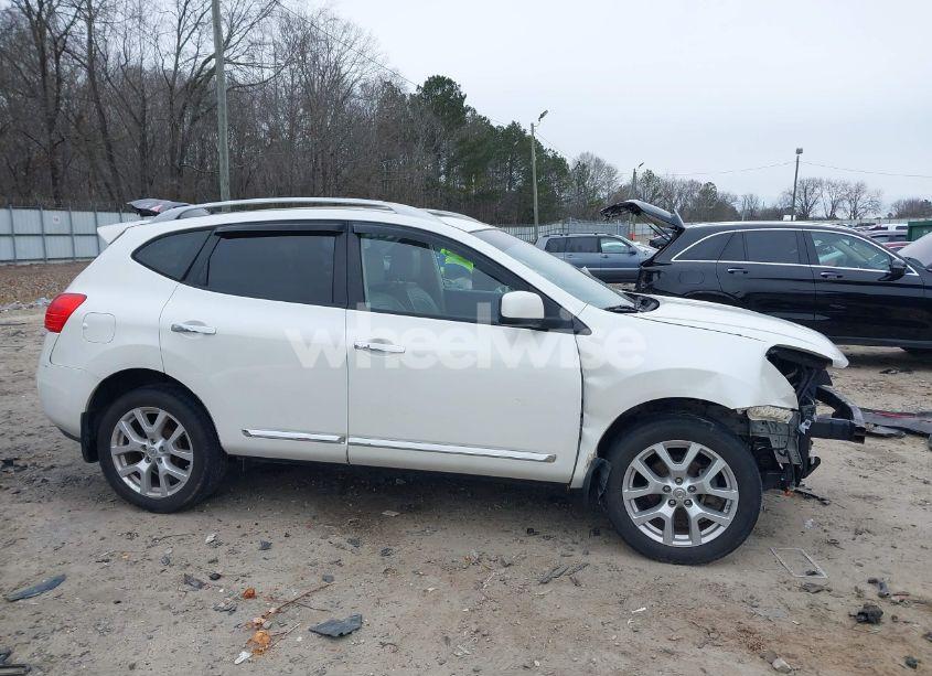 Photo 14 of 2011 Nissan Rogue SV (VIN JN8AS5MTXBW151996)