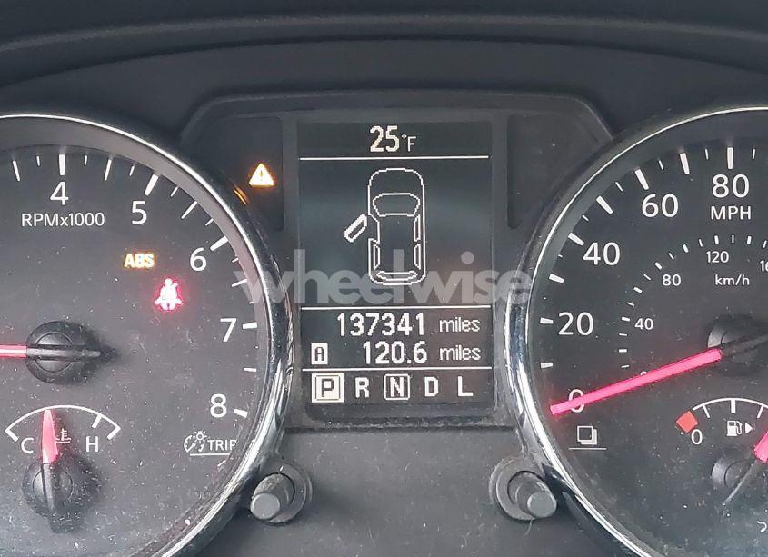 Photo 16 of 2011 Nissan Rogue SV (VIN JN8AS5MTXBW151996)