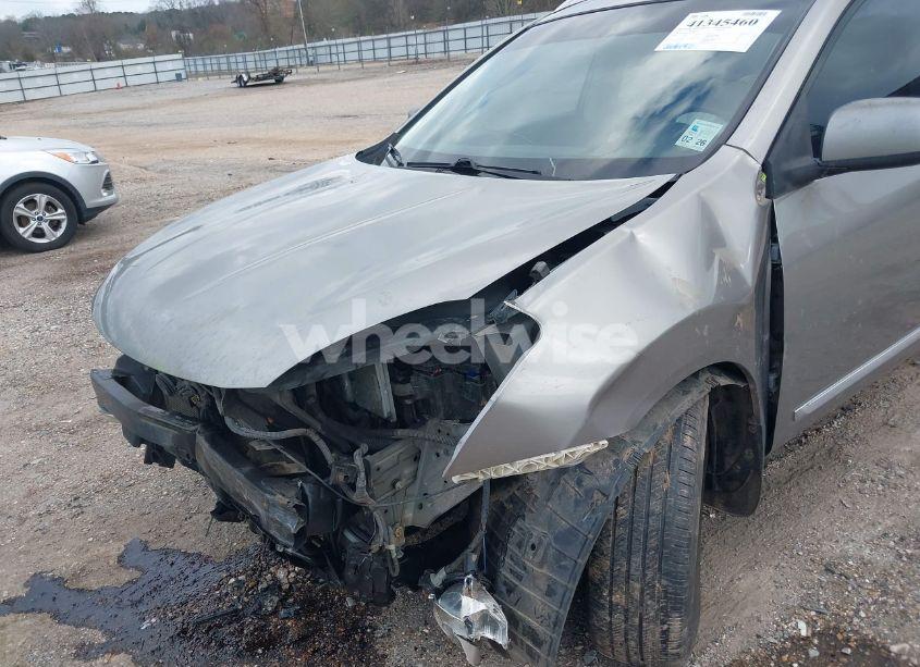 Photo 14 of 2011 Nissan Rogue SV (VIN JN8AS5MTXBW184867)