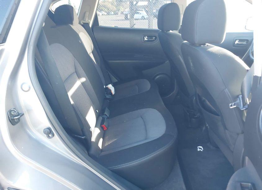 Photo 8 of 2012 Nissan Rogue SV (VIN JN8AS5MTXCW257205)