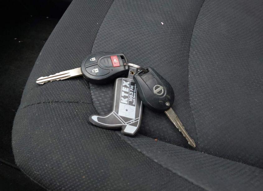 Photo 11 of 2013 Nissan Rogue S (VIN JN8AS5MTXDW008498)