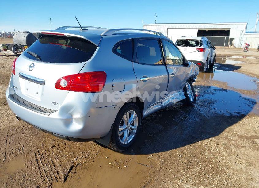 Photo 4 of 2013 Nissan Rogue SV (VIN JN8AS5MTXDW029402)