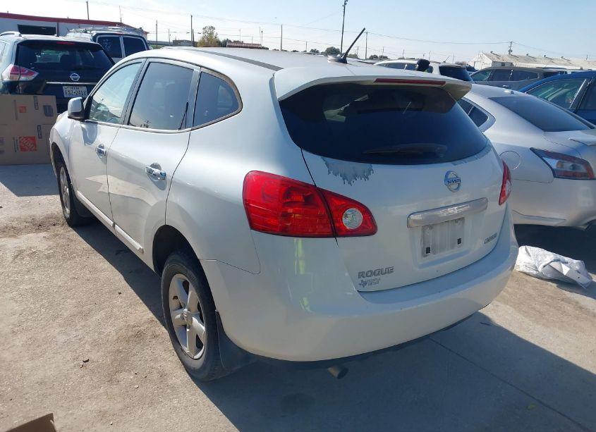Photo 3 of 2013 Nissan Rogue S (VIN JN8AS5MTXDW034714)