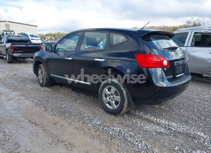 Photo 3 of 2013 Nissan Rogue S (VIN JN8AS5MTXDW510508)