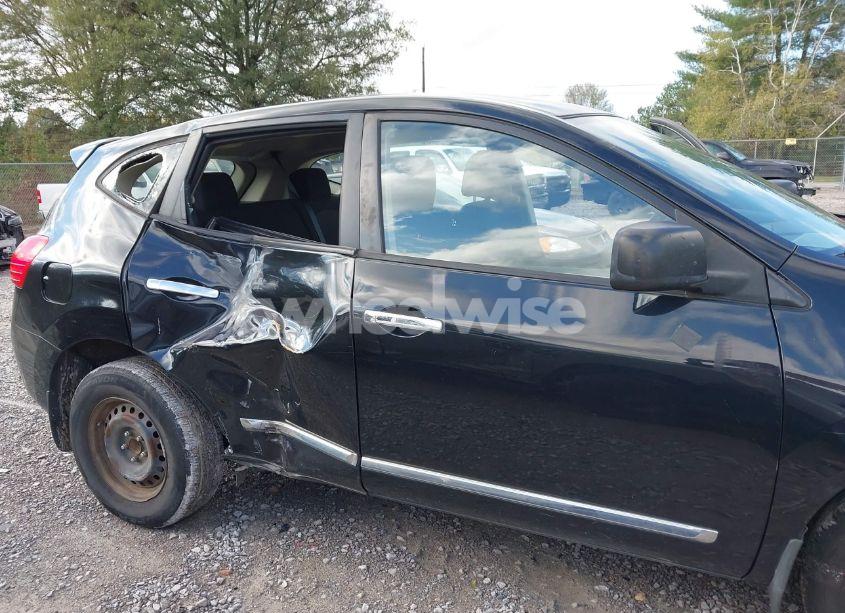 Photo 6 of 2013 Nissan Rogue S (VIN JN8AS5MTXDW510508)