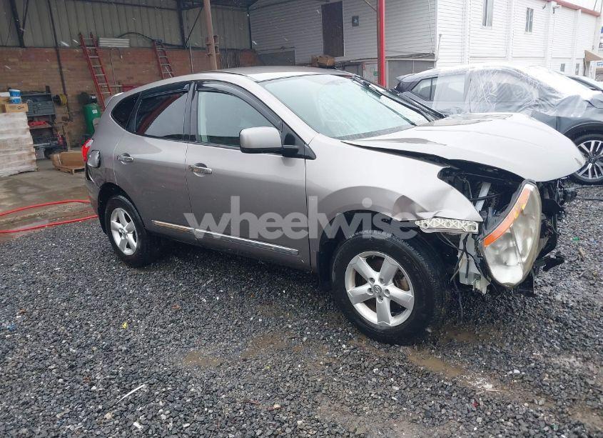 2013 Nissan Rogue S (VIN JN8AS5MTXDW520312) main photo