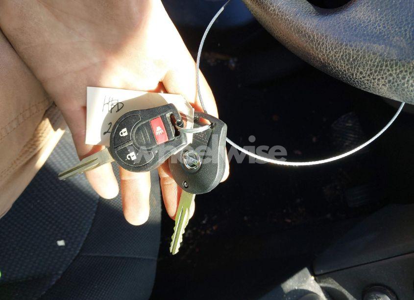 Photo 11 of 2013 Nissan Rogue S (VIN JN8AS5MTXDW520312)