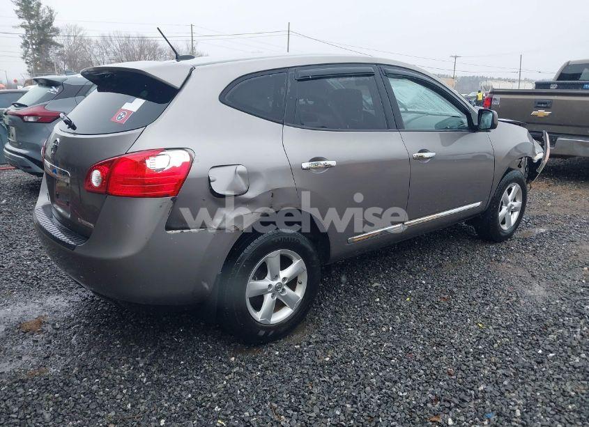Photo 4 of 2013 Nissan Rogue S (VIN JN8AS5MTXDW520312)