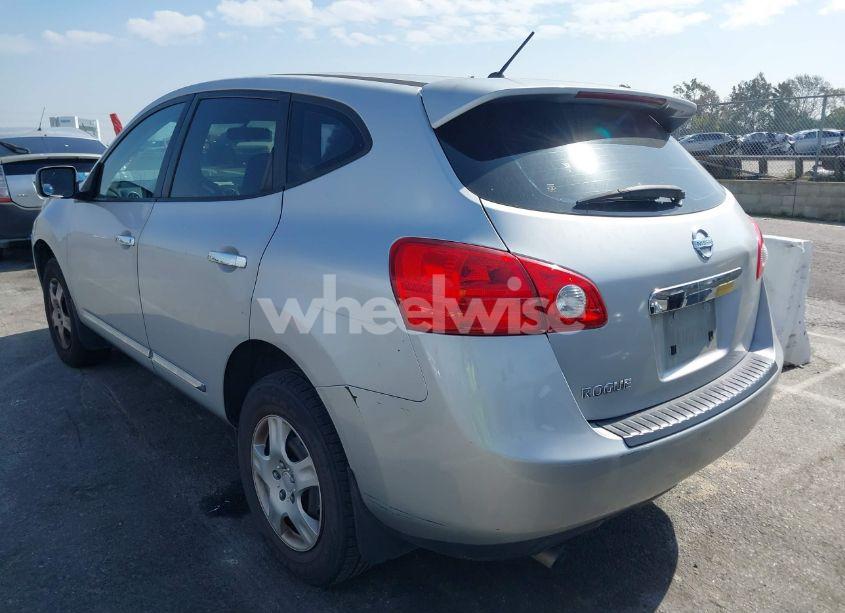 Photo 3 of 2013 Nissan Rogue S (VIN JN8AS5MTXDW532251)