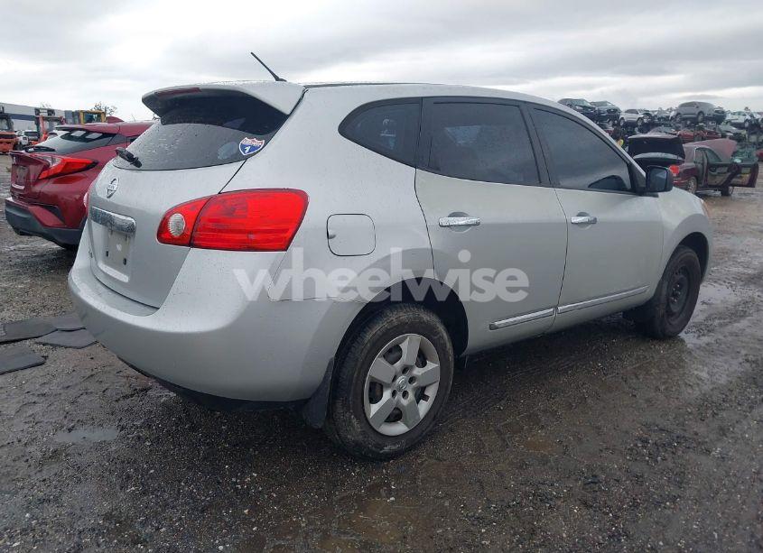 Photo 4 of 2013 Nissan Rogue S (VIN JN8AS5MTXDW534744)