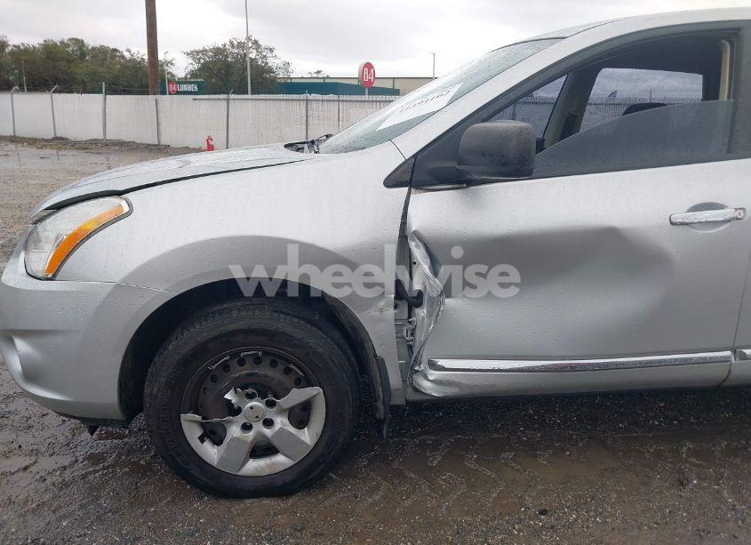 Photo 6 of 2013 Nissan Rogue S (VIN JN8AS5MTXDW534744)