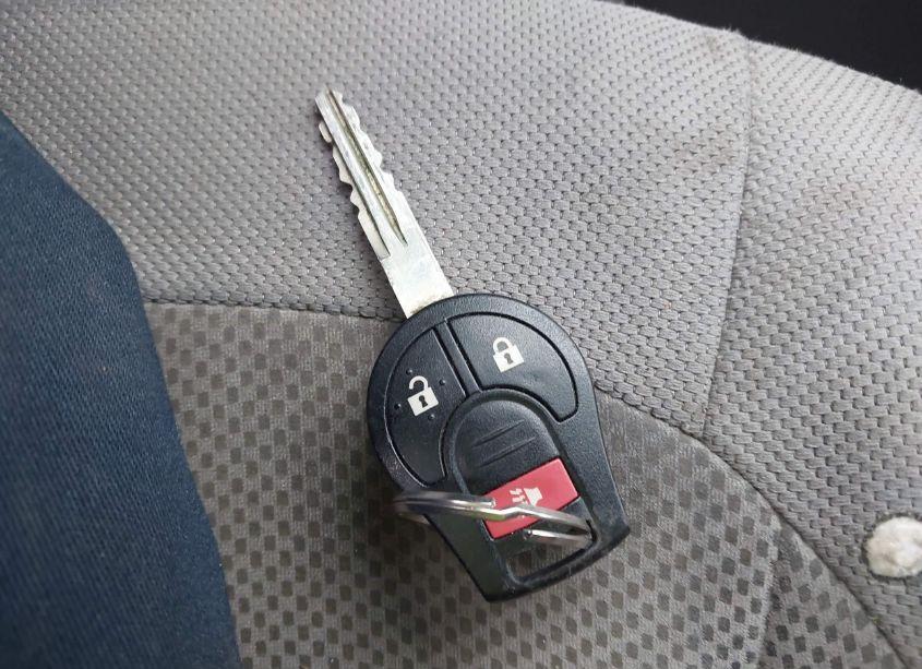 Photo 11 of 2013 Nissan Rogue S (VIN JN8AS5MTXDW536218)