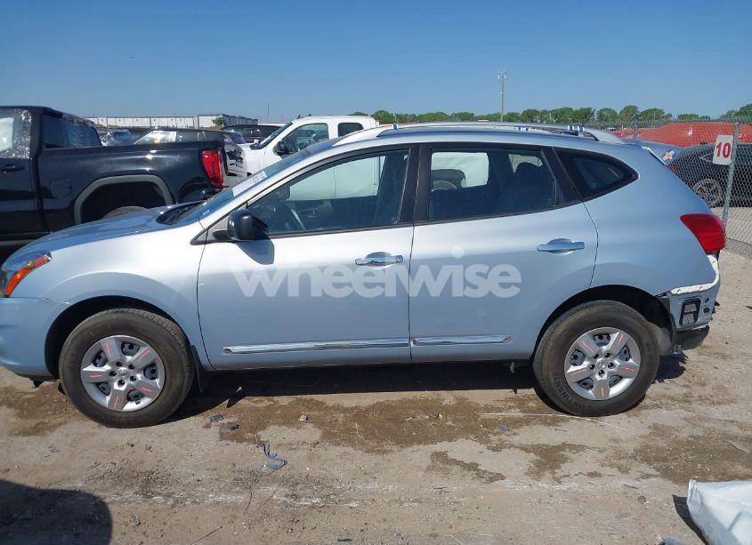 Photo 14 of 2014 Nissan Rogue SELECT S (VIN JN8AS5MTXEW100213)