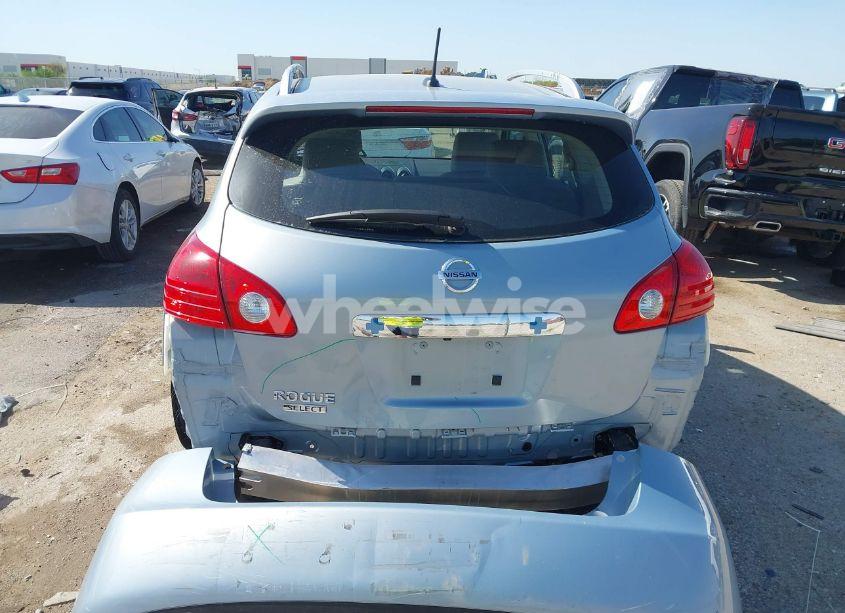 Photo 16 of 2014 Nissan Rogue SELECT S (VIN JN8AS5MTXEW100213)