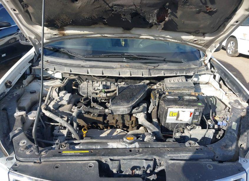 Photo 10 of 2014 Nissan Rogue SELECT S (VIN JN8AS5MTXEW620170)