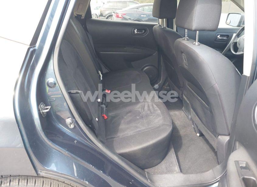 Photo 8 of 2015 Nissan Rogue SELECT S (VIN JN8AS5MTXFW151440)