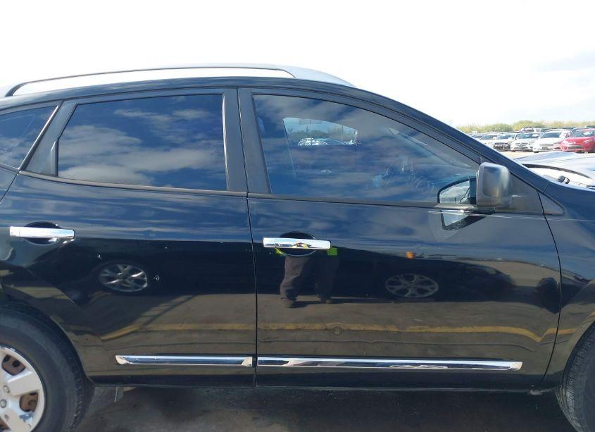 Photo 14 of 2015 Nissan Rogue SELECT S (VIN JN8AS5MTXFW151700)