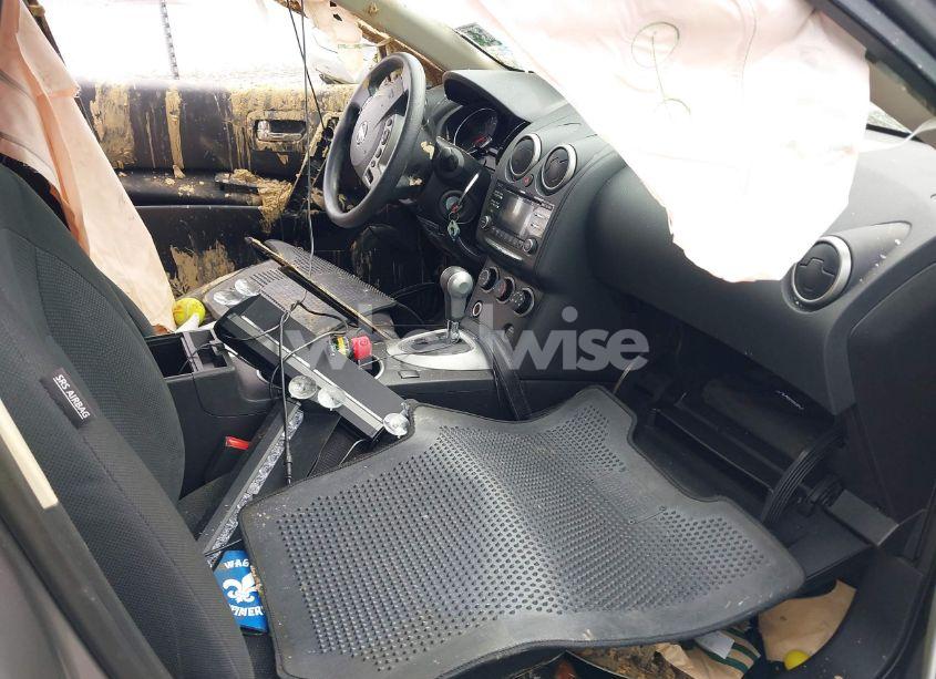 Photo 5 of 2015 Nissan Rogue SELECT S (VIN JN8AS5MTXFW161949)