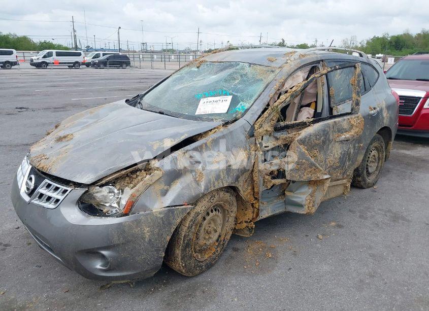 Photo 6 of 2015 Nissan Rogue SELECT S (VIN JN8AS5MTXFW161949)