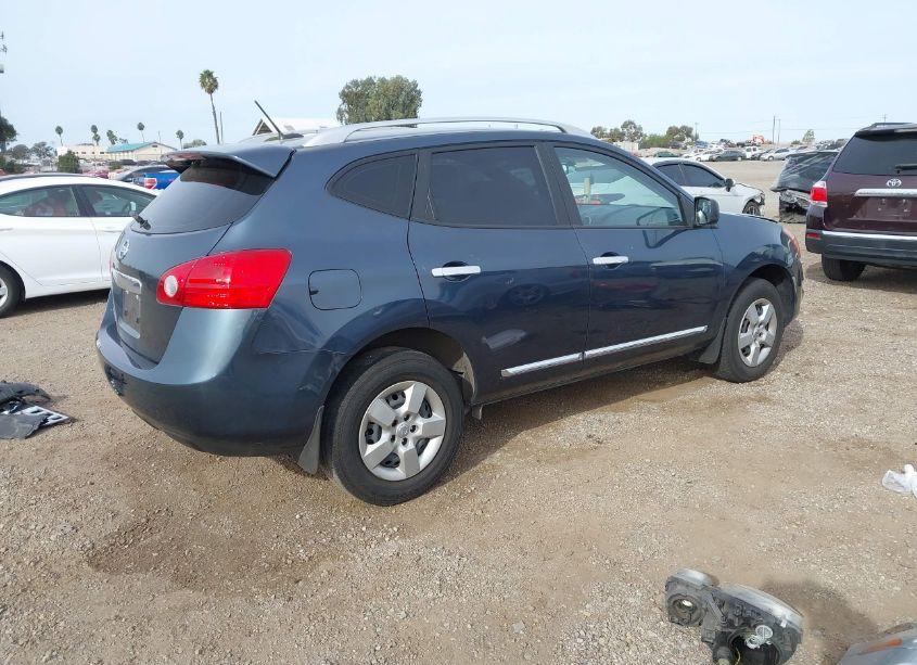 Photo 4 of 2015 Nissan Rogue SELECT S (VIN JN8AS5MTXFW163202)