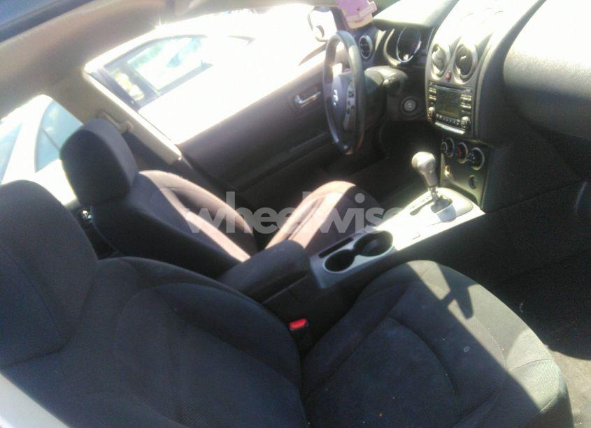 Photo 5 of 2015 Nissan Rogue SELECT S (VIN JN8AS5MTXFW651324)