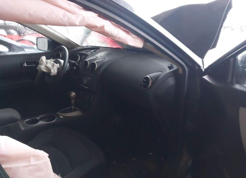 Photo 5 of 2015 Nissan Rogue SELECT S (VIN JN8AS5MTXFW661058)