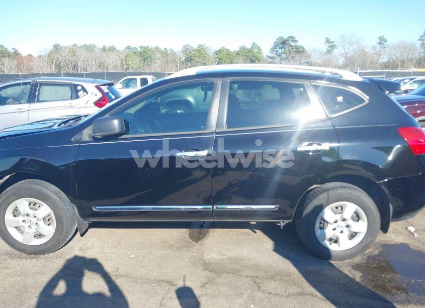 Photo 14 of 2015 Nissan Rogue SELECT S (VIN JN8AS5MTXFW674117)