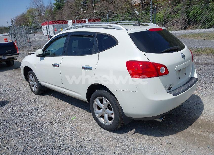 Photo 3 of 2010 Nissan Rogue SL (VIN JN8AS5MV0AW106923)