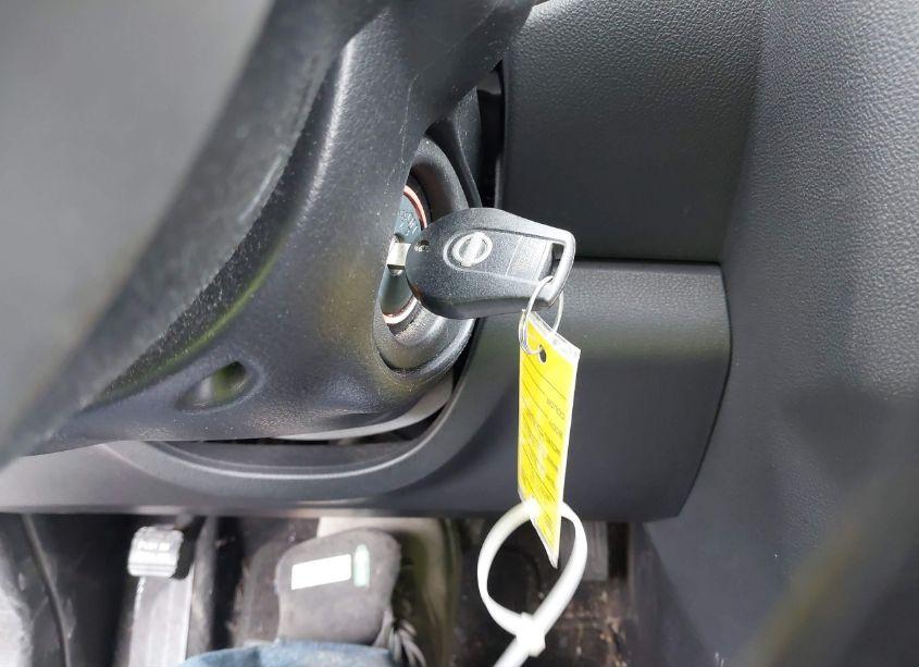 Photo 11 of 2010 Nissan Rogue S (VIN JN8AS5MV0AW125729)