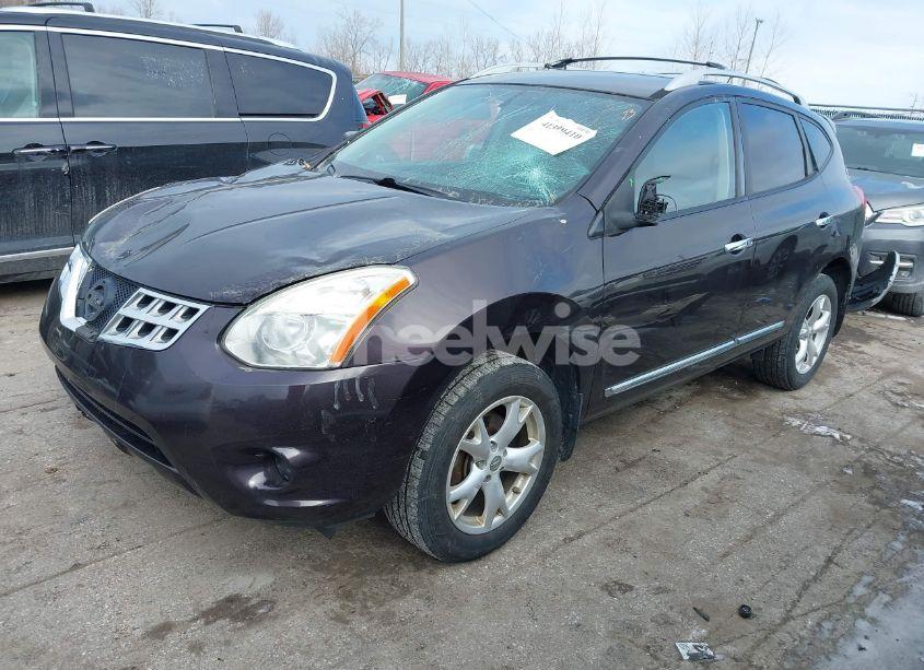 Photo 2 of 2011 Nissan Rogue SV (VIN JN8AS5MV0BW282968)