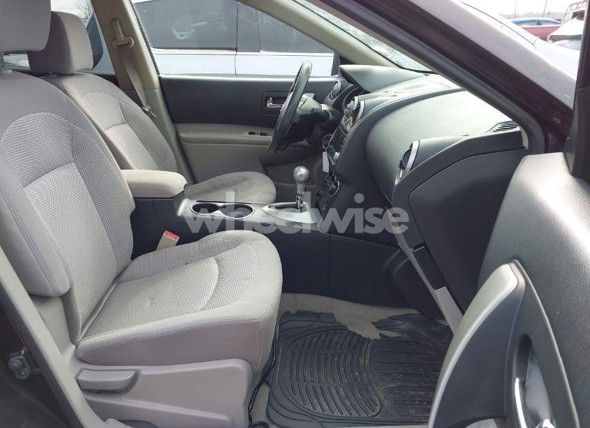 Photo 5 of 2011 Nissan Rogue SV (VIN JN8AS5MV0BW282968)