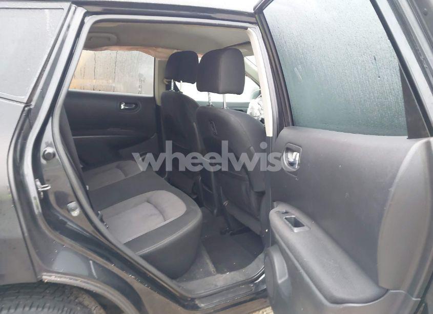 Photo 8 of 2011 Nissan Rogue SV (VIN JN8AS5MV0BW663154)