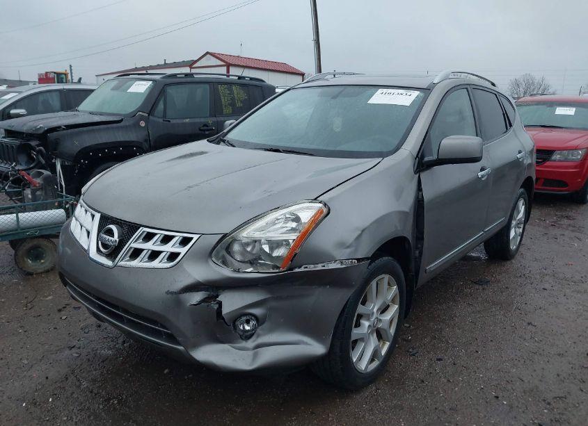 Photo 2 of 2011 Nissan Rogue SV (VIN JN8AS5MV0BW670413)