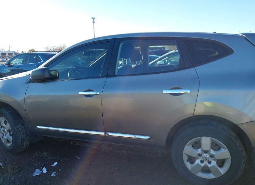 Photo 15 of 2011 Nissan Rogue S (VIN JN8AS5MV0BW684974)