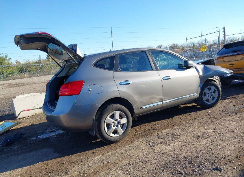 Photo 4 of 2011 Nissan Rogue S (VIN JN8AS5MV0BW684974)